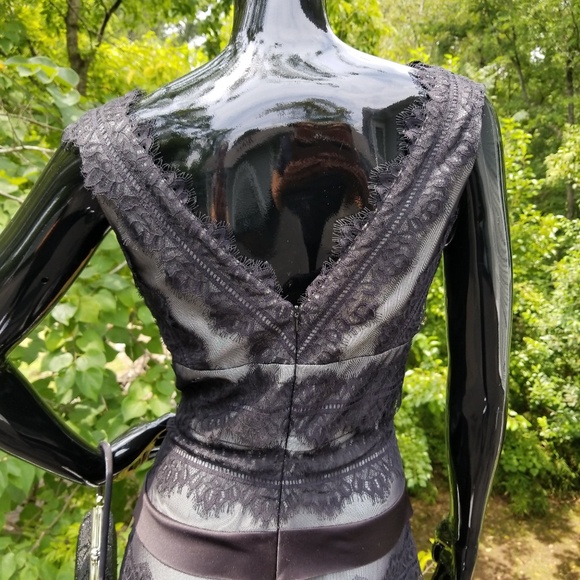 JS Collection Gown - Picture 5 of 7